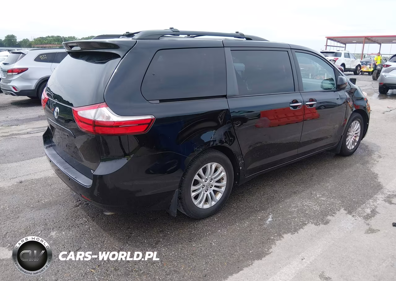 2015 Toyota Sienna Xle 7 Passenger VIN:5TDYK3DC0FS652836 - 4