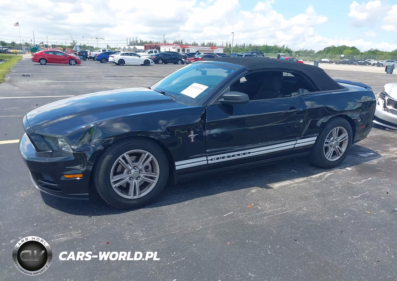 2013 Ford Mustang V6 VIN:1ZVBP8EM8D5250784 - 2