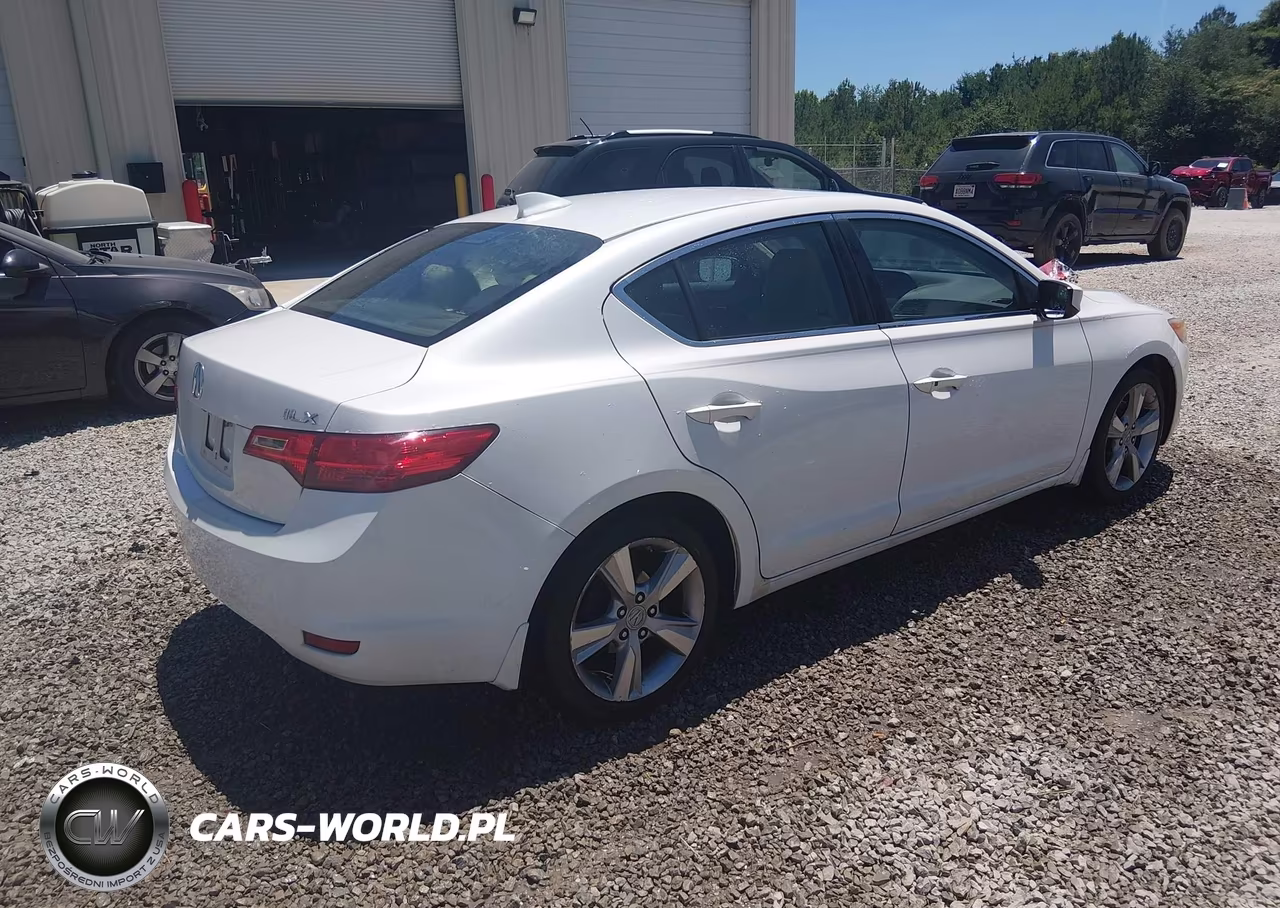2014 Acura Ilx 2.0L VIN:19VDE1F50EE014824 - 4