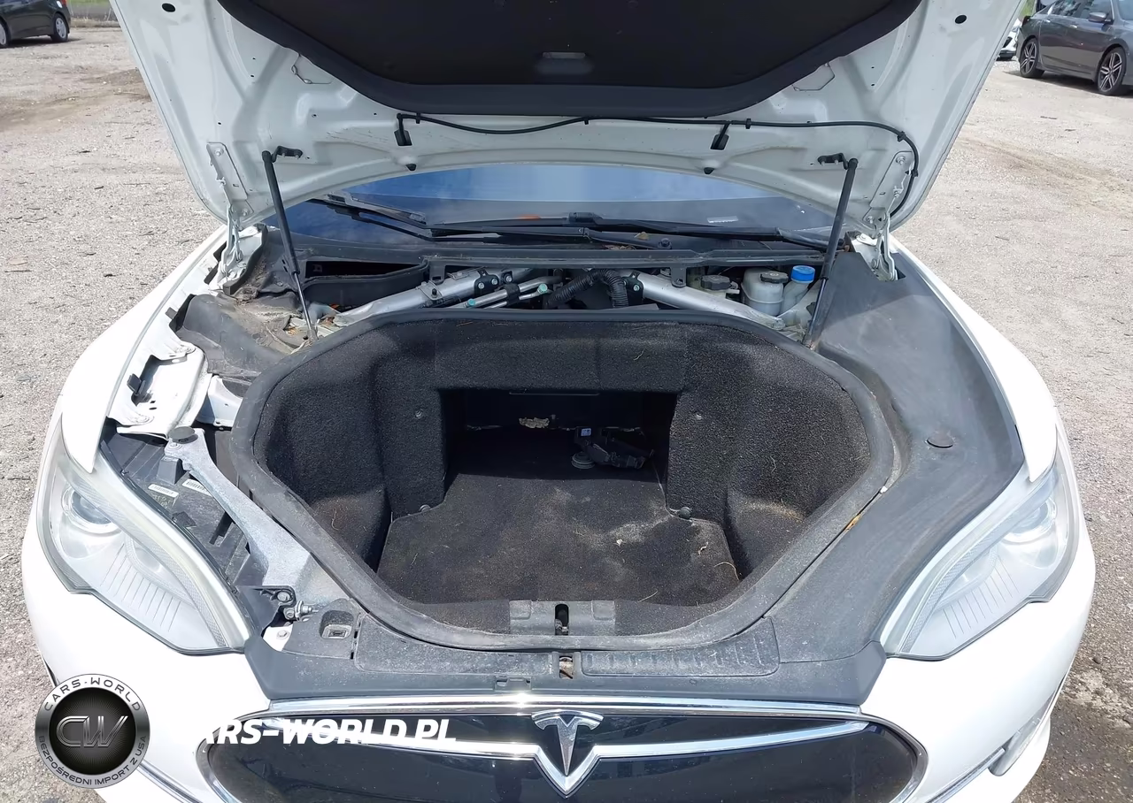 2013 Tesla Model S VIN:5YJSA1CN5DFP20811 - 10