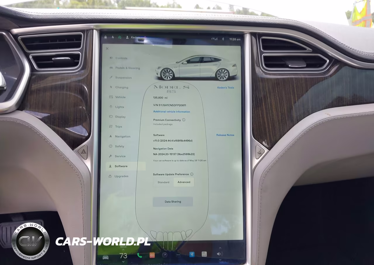 2013 Tesla Model S VIN:5YJSA1CN5DFP20811 - 17