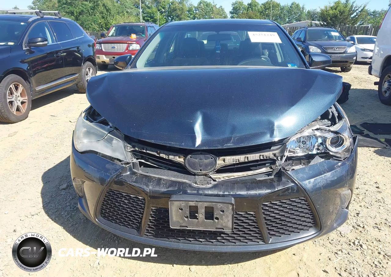 2015 Toyota Camry Xse VIN:4T1BF1FK3FU495006 - 12