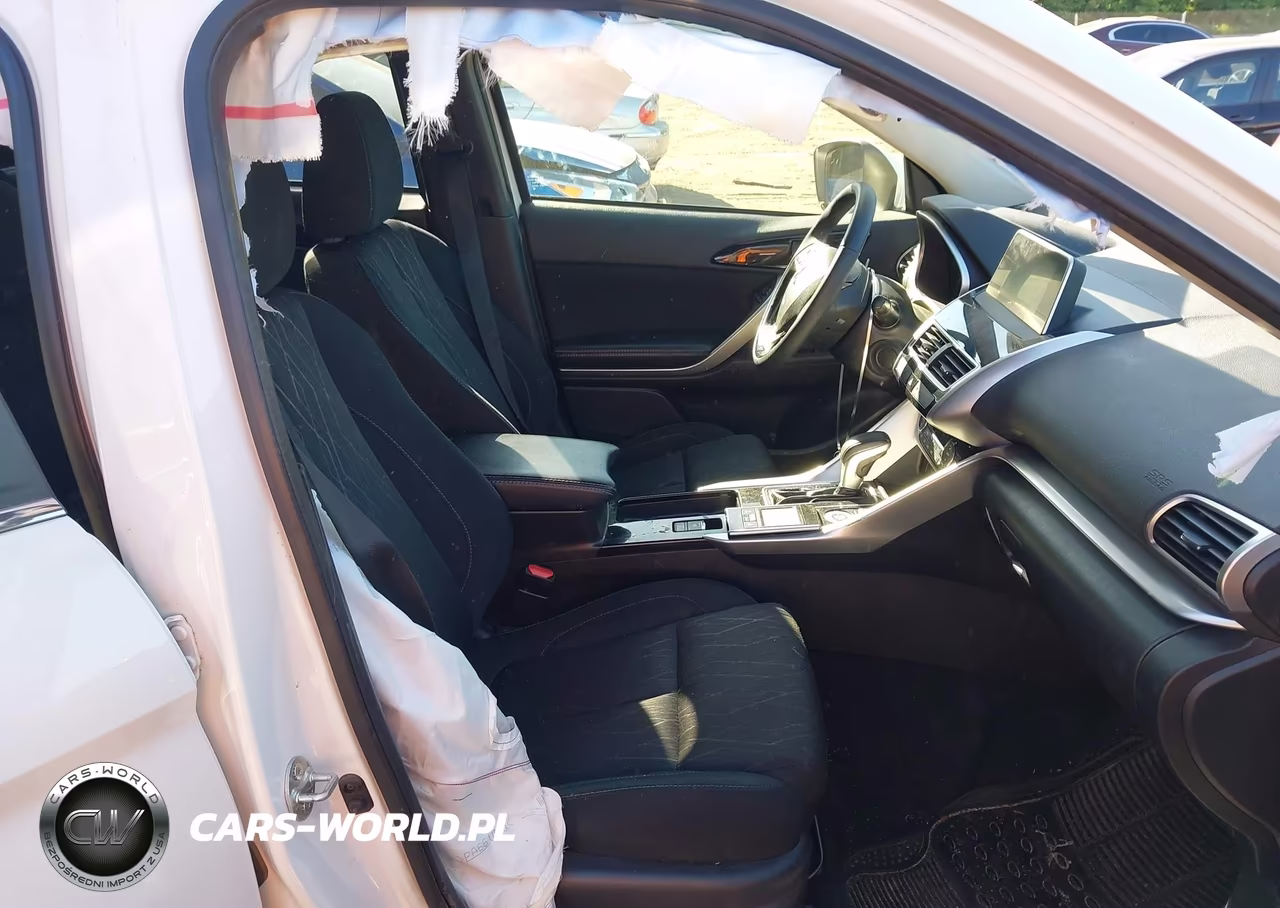 2018 Mitsubishi Eclipse Cross Se VIN:JA4AT5AA8JZ064598 - 5