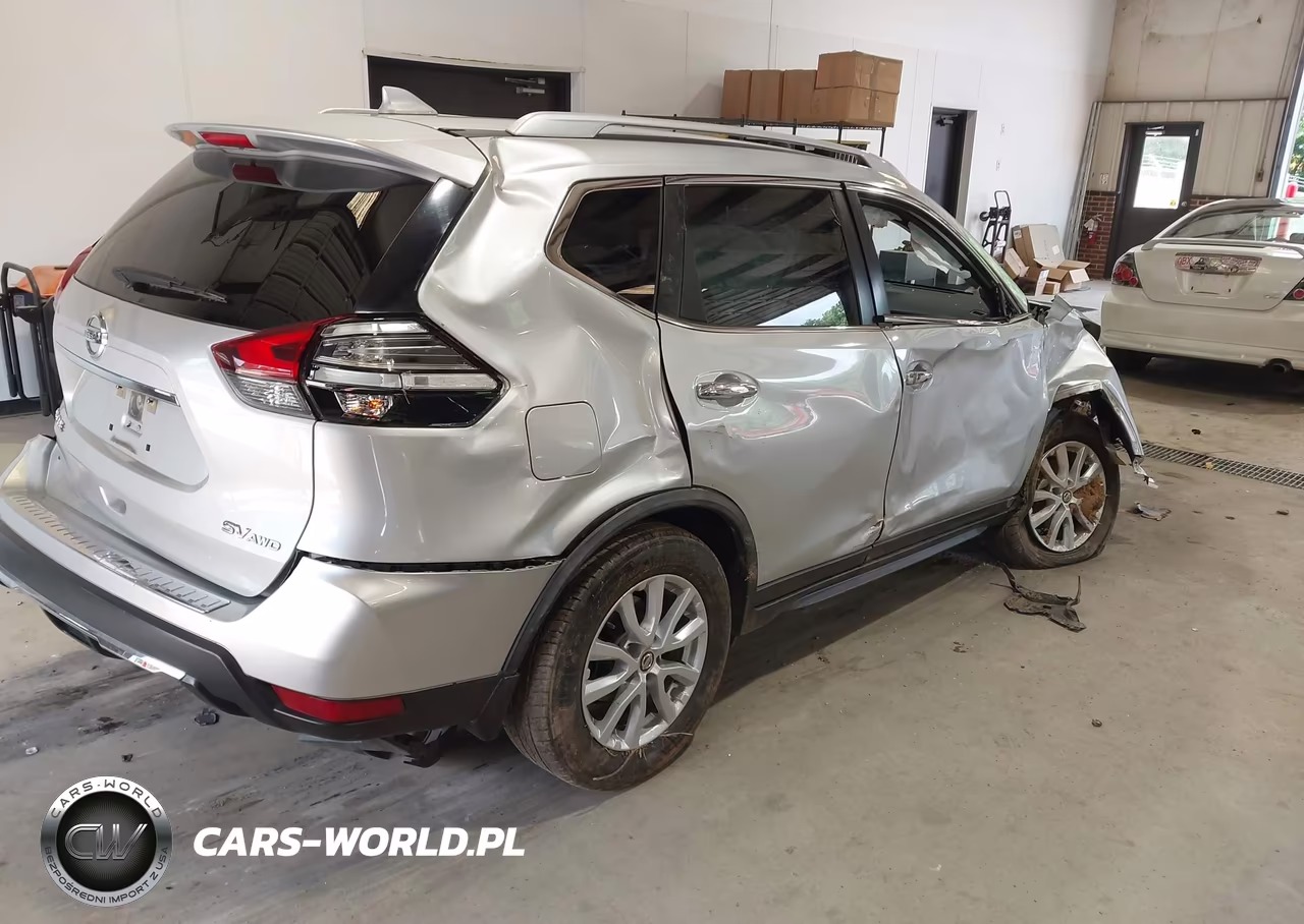 2017 Nissan Rogue Sv VIN:JN8AT2MVXHW267060 - 4
