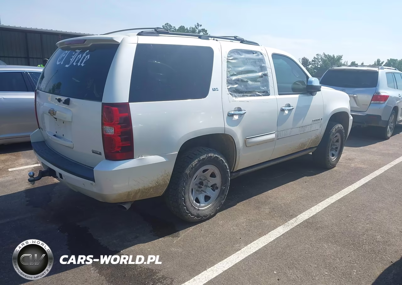 2008 Chevrolet Tahoe Ltz VIN:1GNFK130X8R198252 - 4