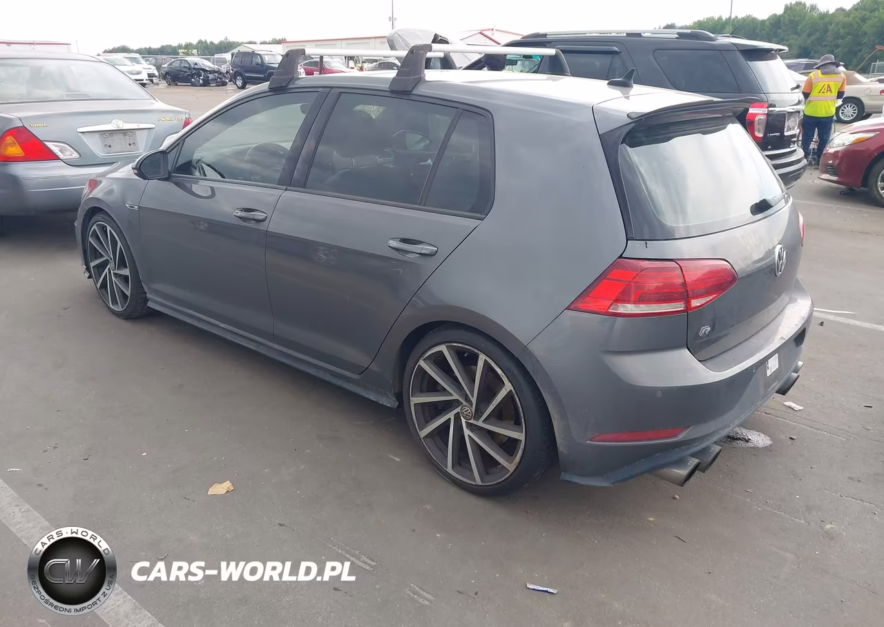 2018 Volkswagen Golf R 2.0T W-Dcc Navigation VIN:WVWUF7AU5JW055827 - 3