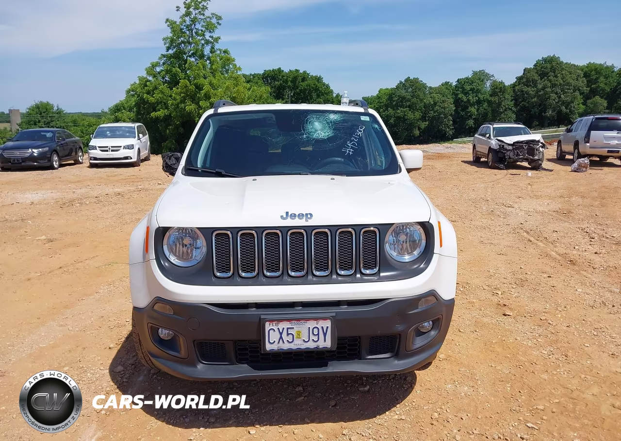 2018 Jeep Renegade Latitude 4X4 VIN:ZACCJBBB2JPJ14367 - 13