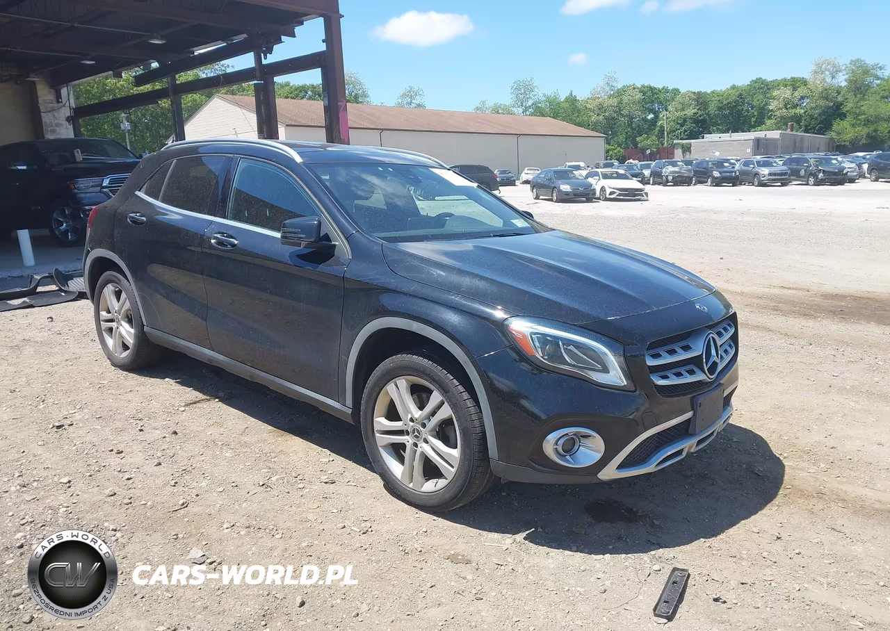 2020 Mercedes-Benz Gla 250 4Matic – zdjęcie 1 z 16