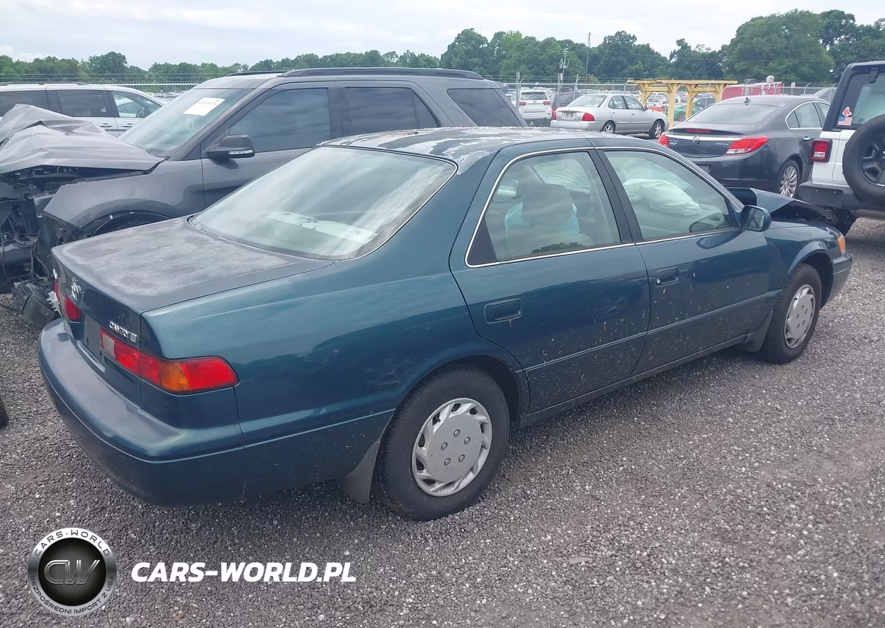 1998 Toyota Camry Le VIN:4T1BG22K2WU366473 - 4