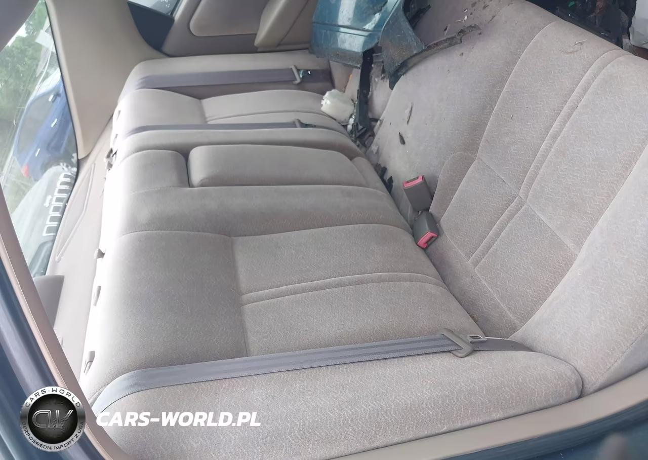 1998 Toyota Camry Le VIN:4T1BG22K2WU366473 - 8