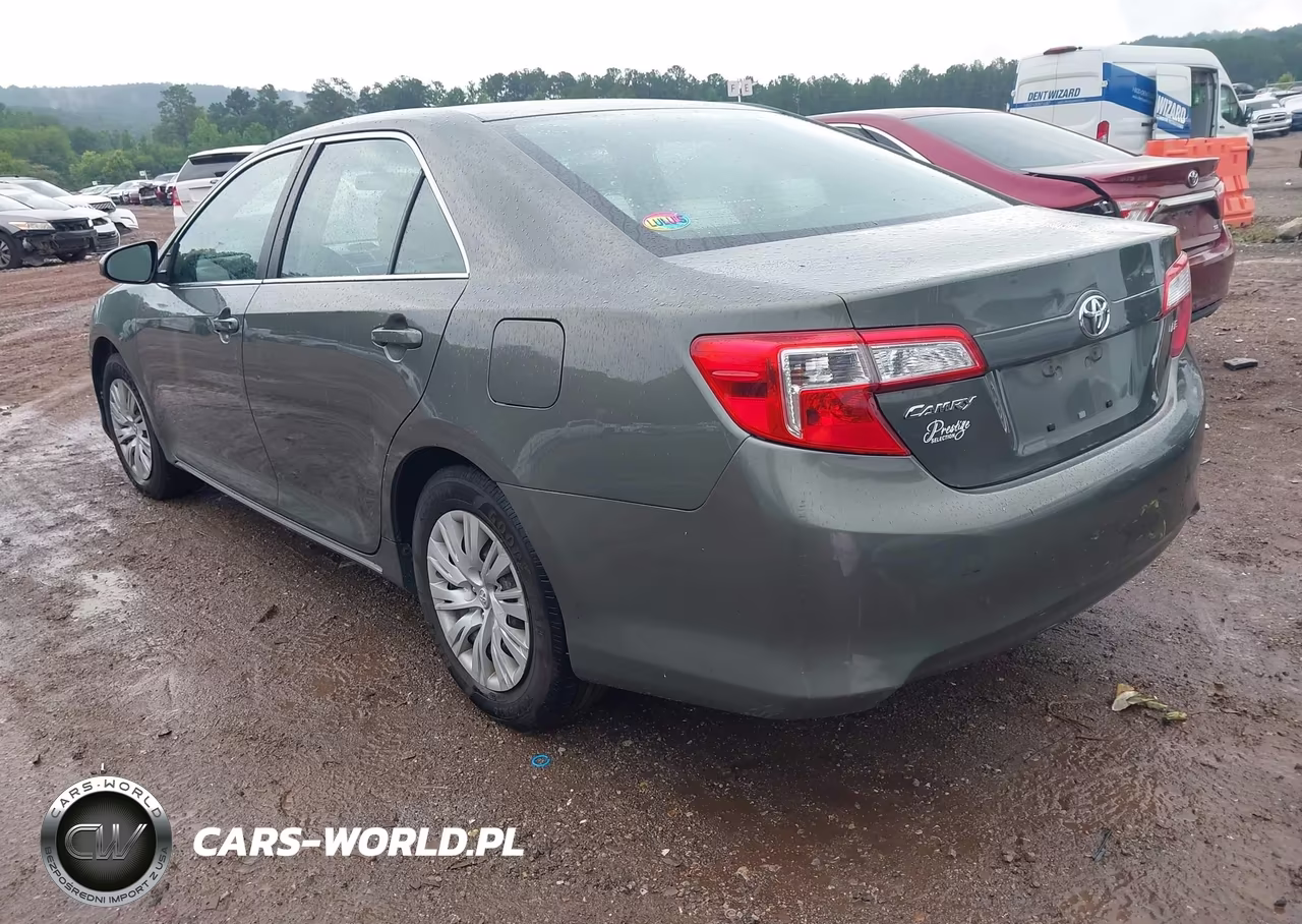 2012 Toyota Camry Le VIN:4T1BF1FK3CU620985 - 3