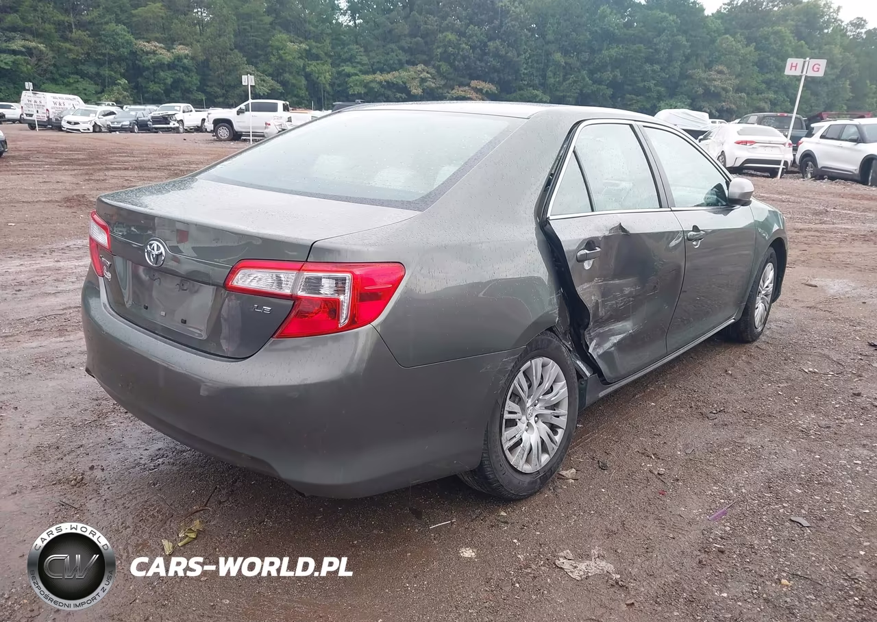 2012 Toyota Camry Le VIN:4T1BF1FK3CU620985 - 4
