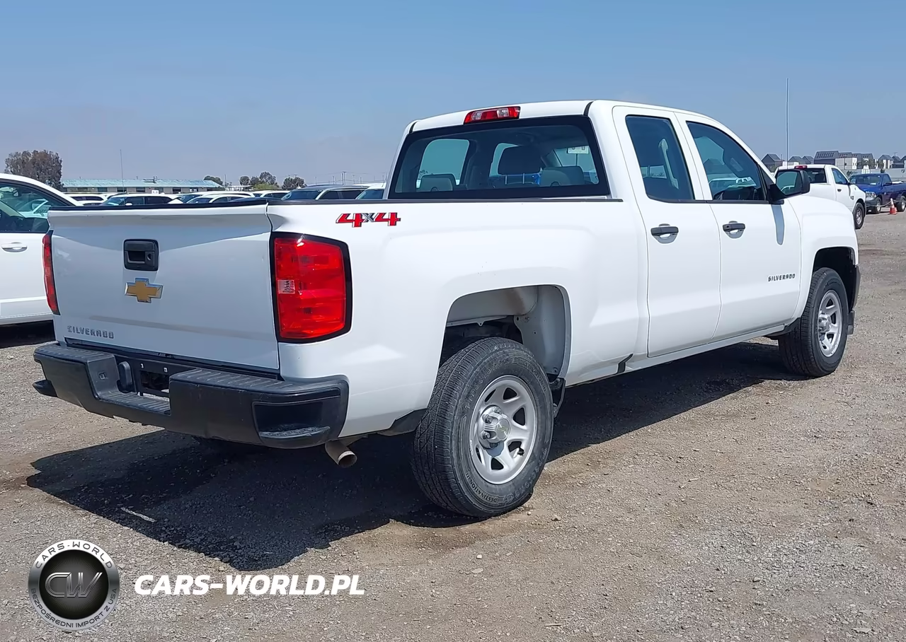 2018 Chevrolet Silverado 1500 Wt VIN:1GCVKNEH6JZ120295 - 4