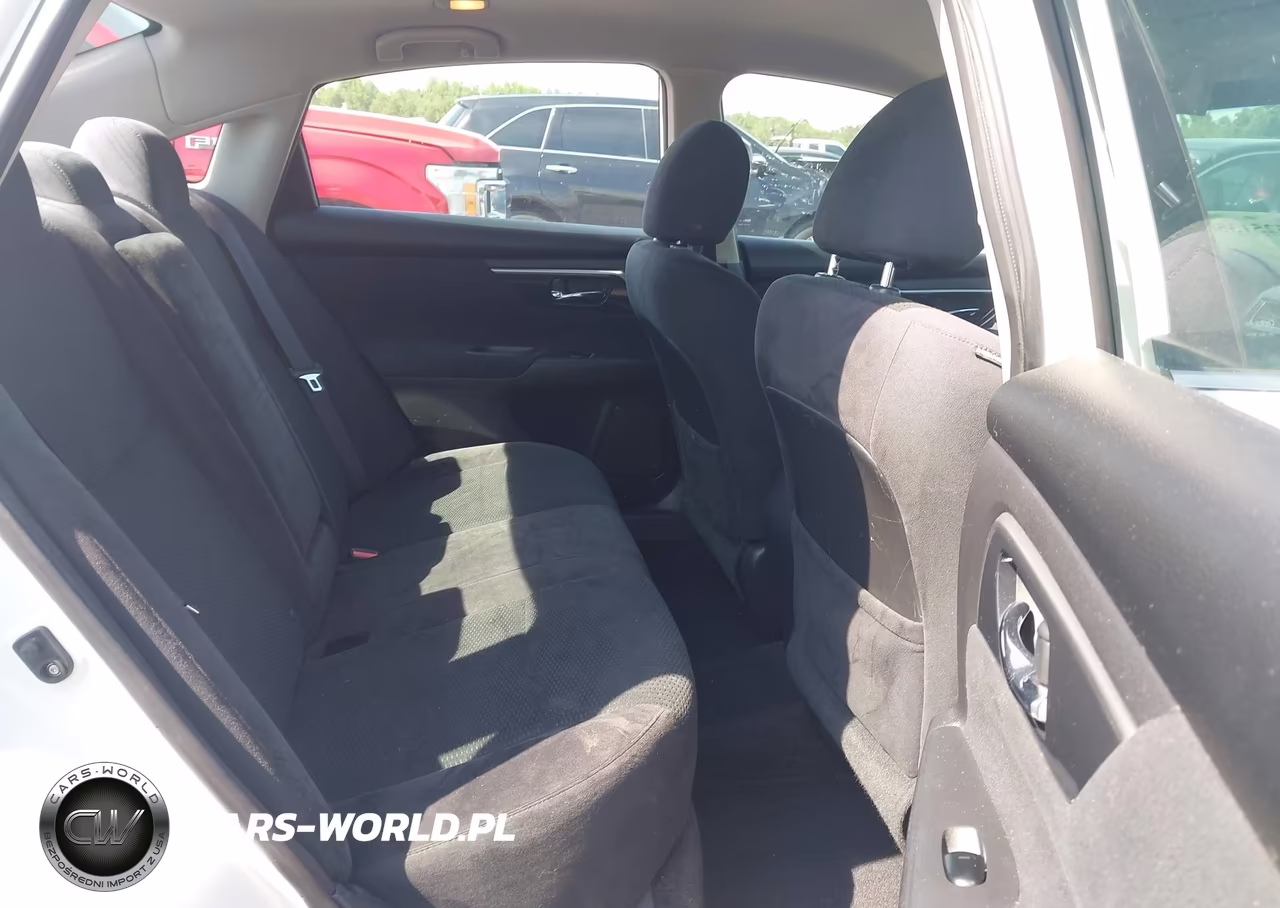 2014 Nissan Altima 2.5 S VIN:1N4AL3AP6EN350077 - 8