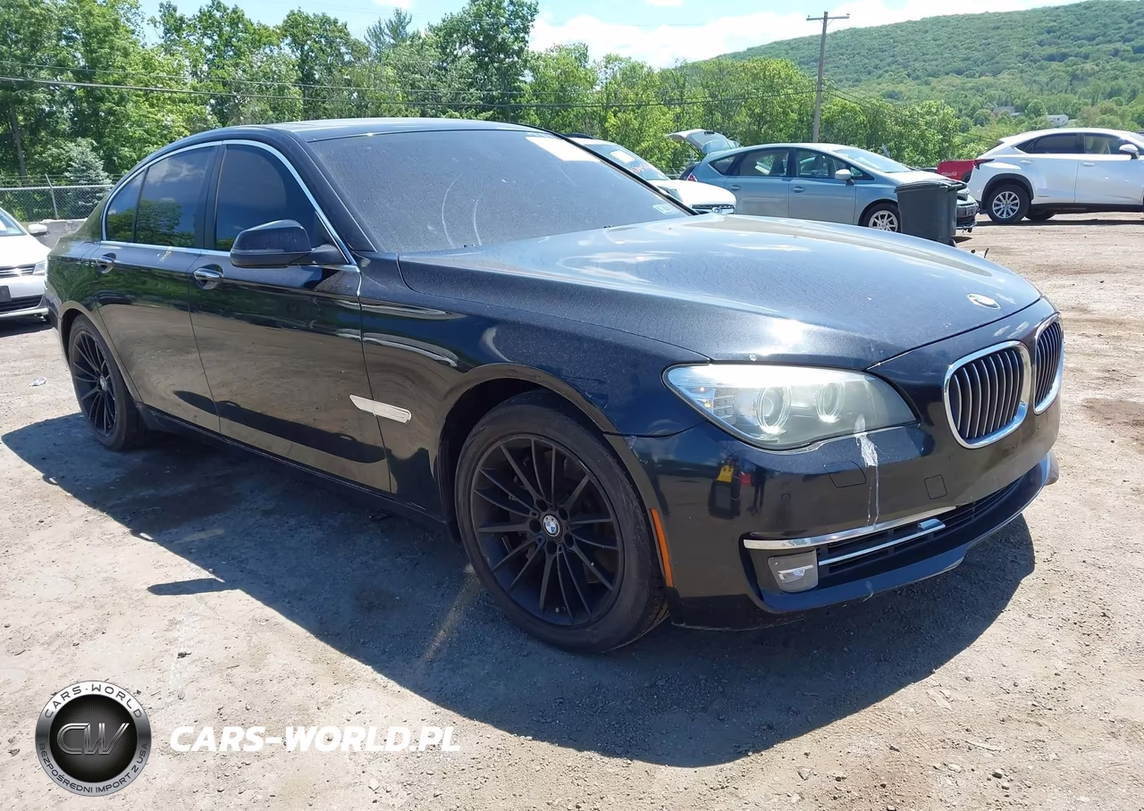 2013 BMW 750I xDrive