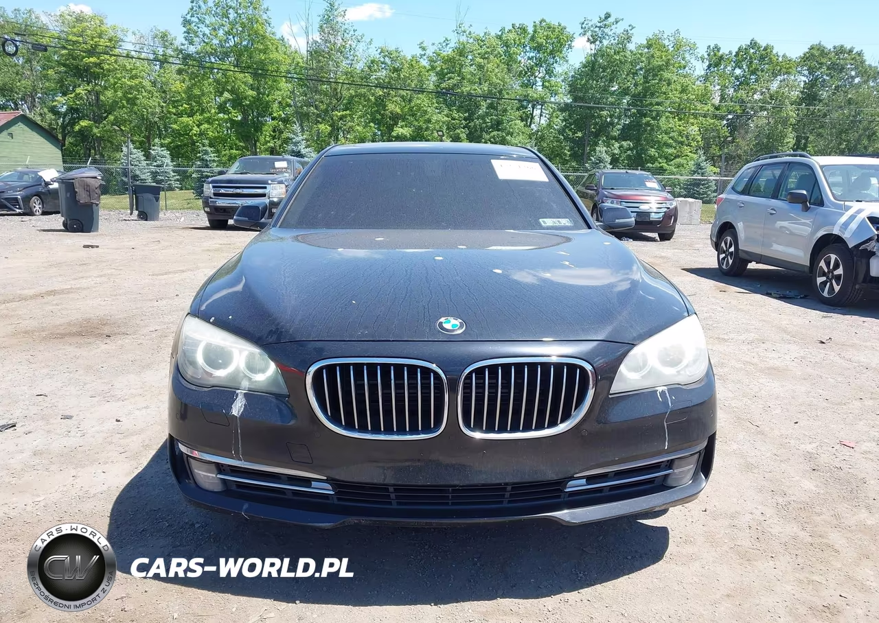 2013 BMW 750I xDrive VIN:WBAYB6C57DC997930 - 12