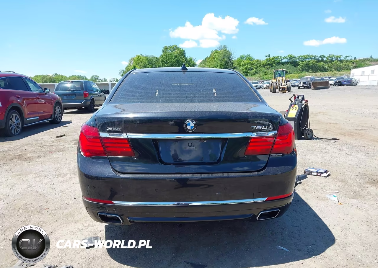 2013 BMW 750I xDrive VIN:WBAYB6C57DC997930 - 16