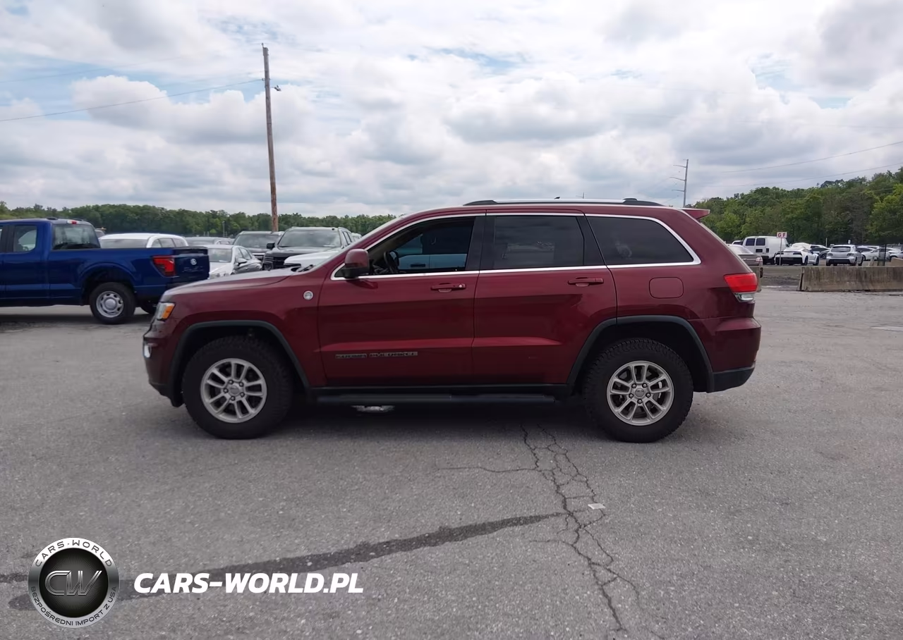 2019 Jeep Grand Cherokee Laredo E 4X4 VIN:1C4RJFAG6KC551179 - 14