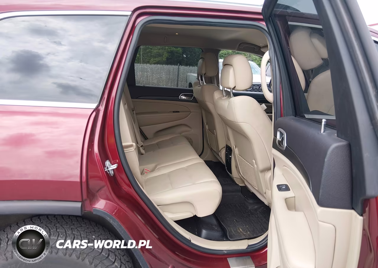 2019 Jeep Grand Cherokee Laredo E 4X4 VIN:1C4RJFAG6KC551179 - 8