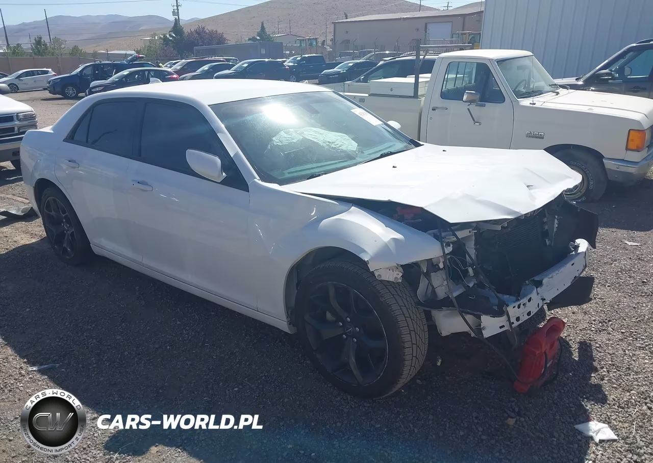 2021 Chrysler 300 300S VIN:2C3CCABG9MH626317 - 1