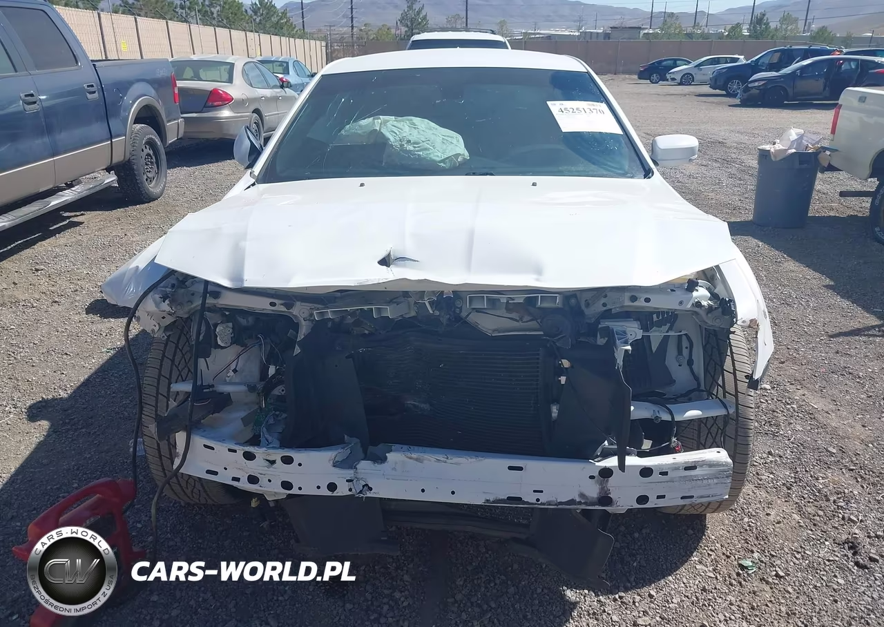 2021 Chrysler 300 300S VIN:2C3CCABG9MH626317 - 6