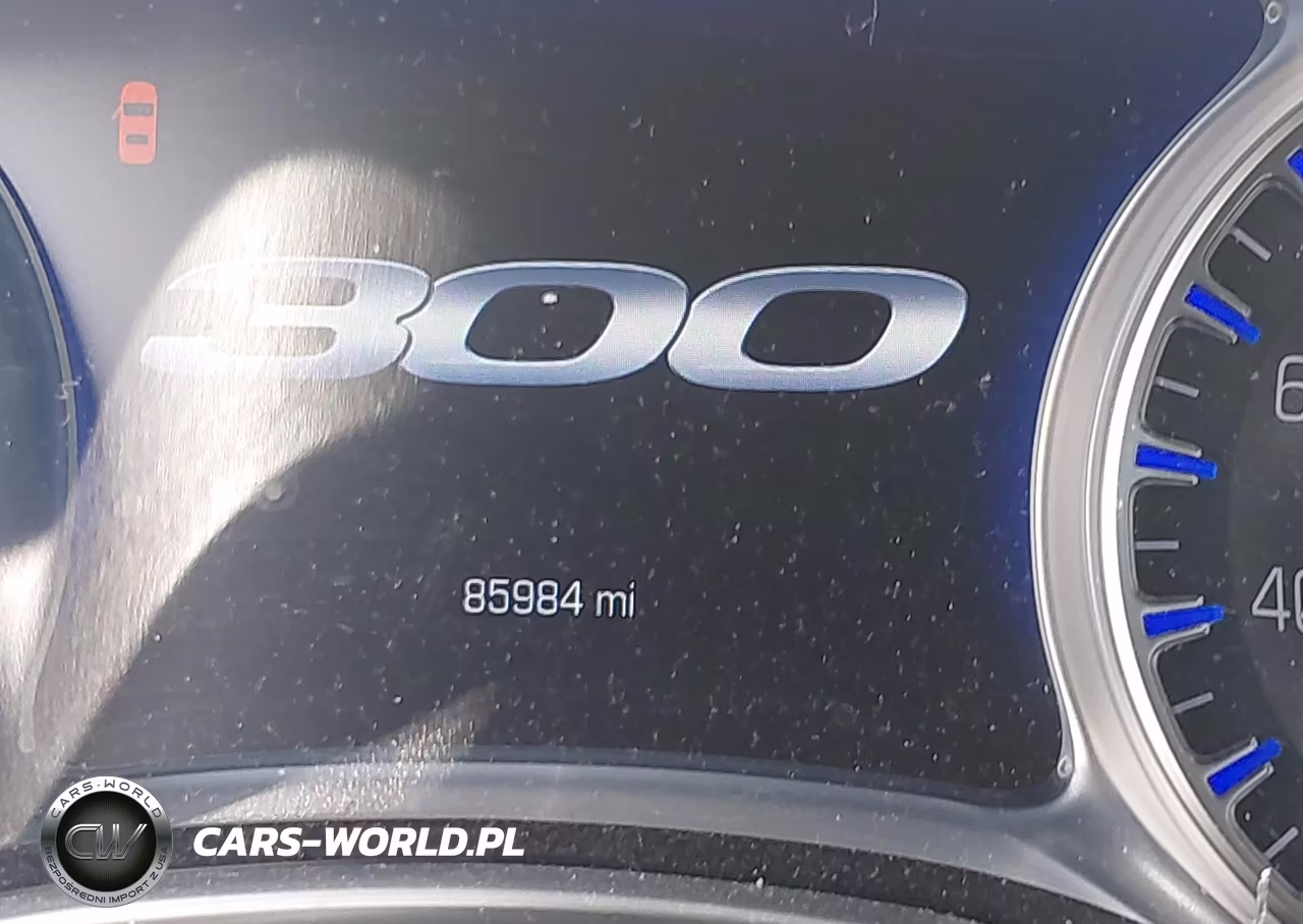 2021 Chrysler 300 300S VIN:2C3CCABG9MH626317 - 7