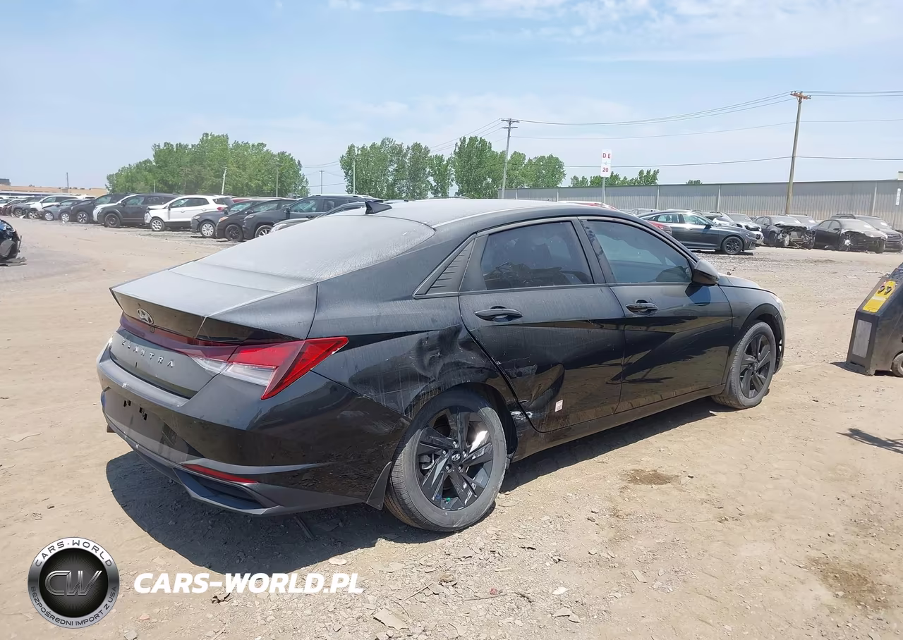 2023 Hyundai Elantra Sel VIN:KMHLM4AG6PU385485 - 4
