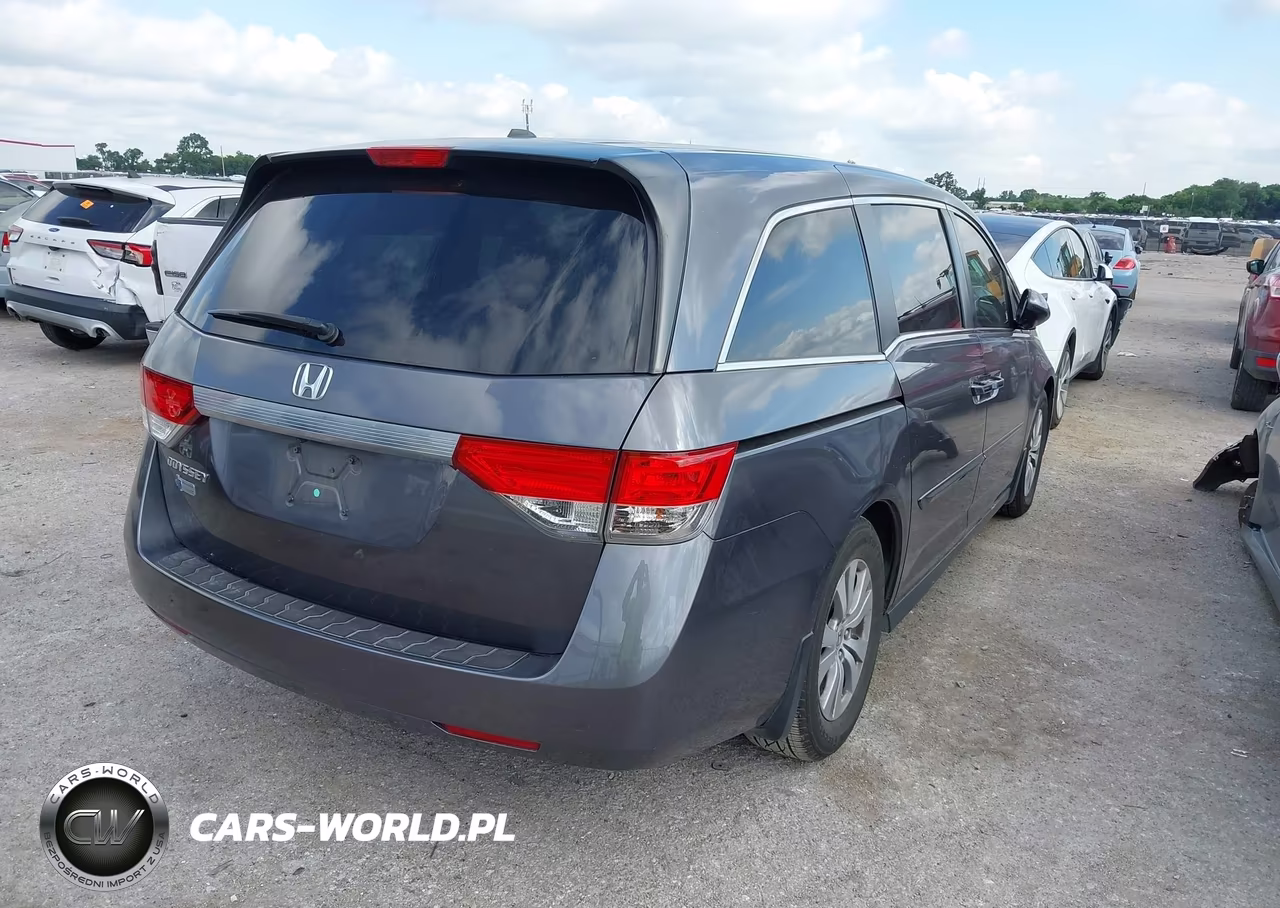 2017 Honda Odyssey Ex-L VIN:5FNRL5H60HB018435 - 4