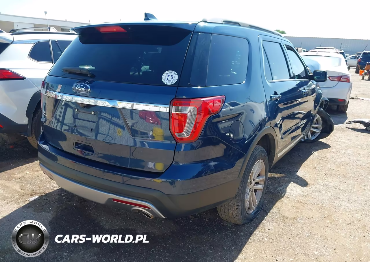 2017 Ford Explorer Xlt VIN:1FM5K7D84HGB39183 - 4