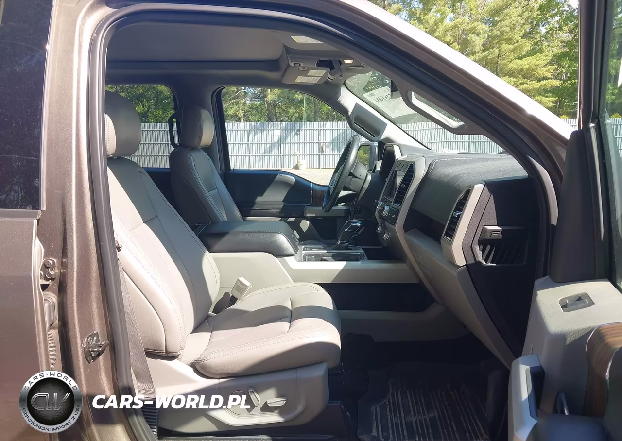 2018 Ford F-150 Lariat VIN:1FTFW1EG6JFE54370 - 5