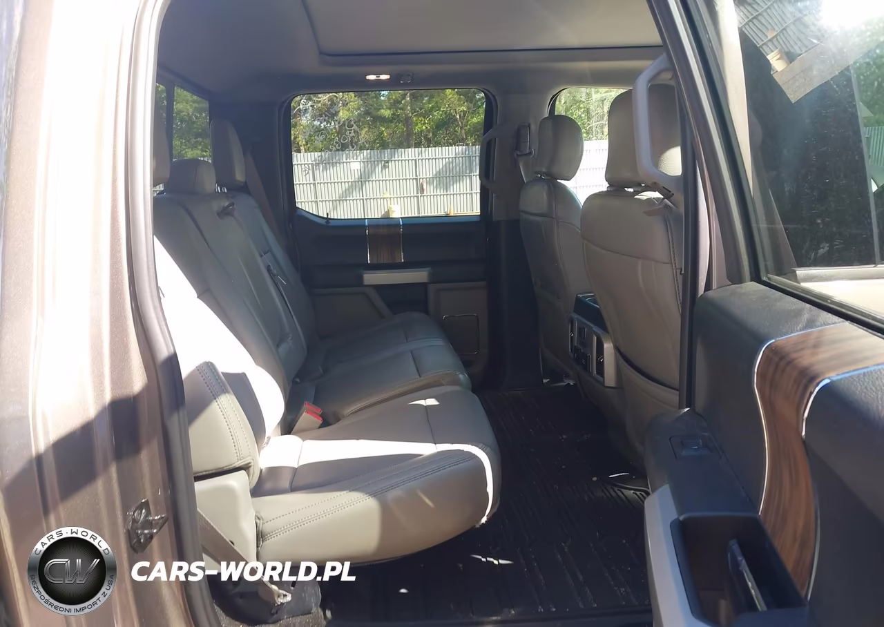 2018 Ford F-150 Lariat VIN:1FTFW1EG6JFE54370 - 8