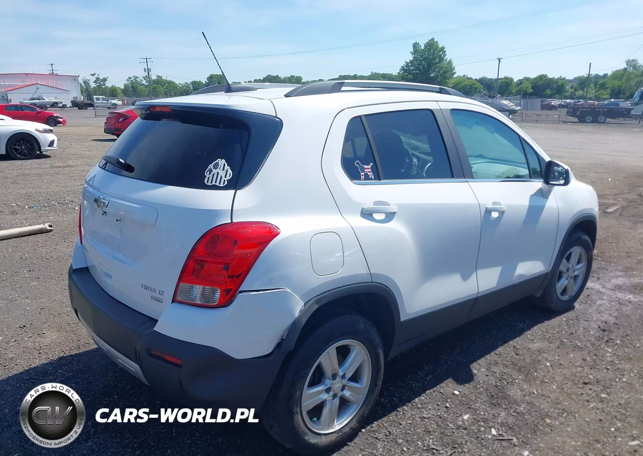 2015 Chevrolet Trax Lt VIN:3GNCJRSB1FL172716 - 4
