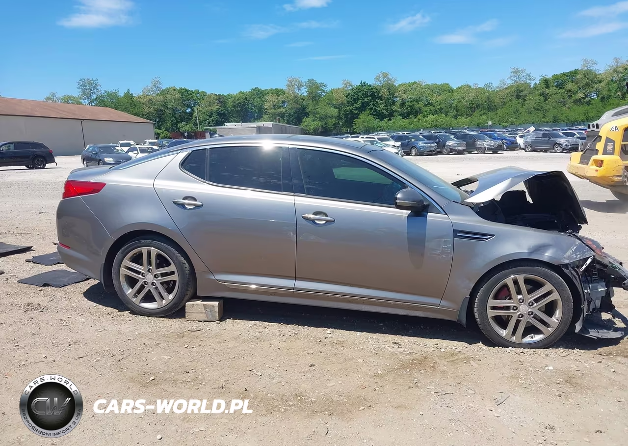 2013 Kia Optima Sx VIN:5XXGR4A61DG098801 - 13