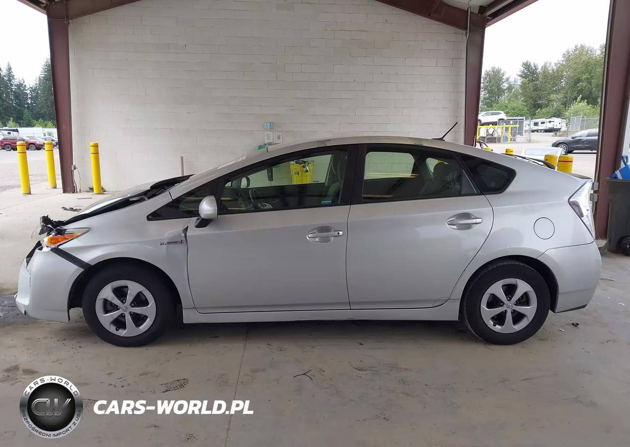 2012 Toyota Prius Three VIN:JTDKN3DU2C5511077 - 14
