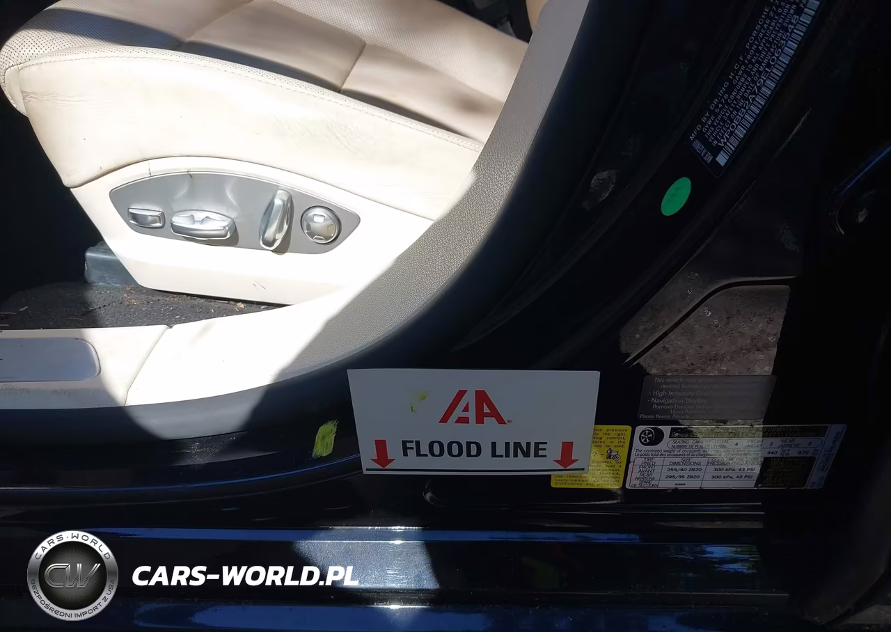 2014 Porsche Panamera 4S Executive VIN:WP0BB2A79EL063548 - 6