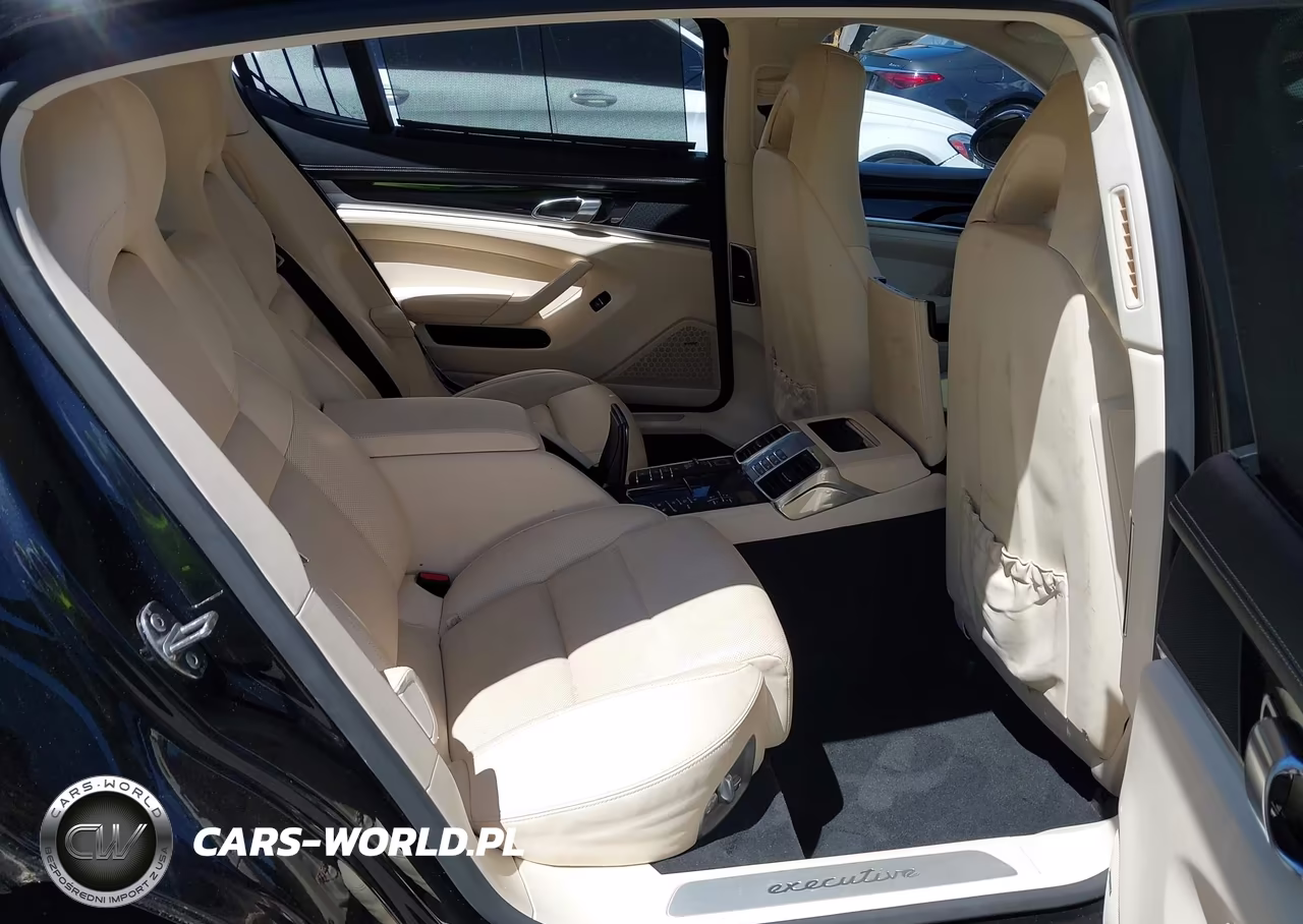 2014 Porsche Panamera 4S Executive VIN:WP0BB2A79EL063548 - 8