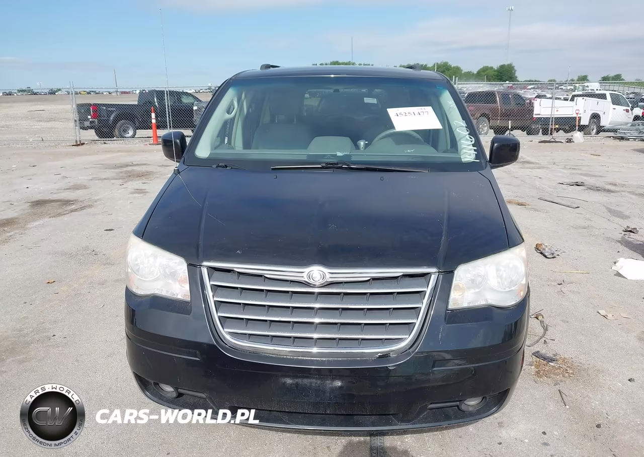 2010 Chrysler Town & Country Touring VIN:2A4RR5D19AR141602 - 13