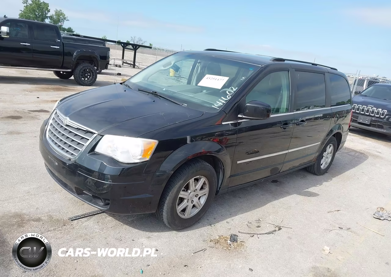 2010 Chrysler Town & Country Touring VIN:2A4RR5D19AR141602 - 2