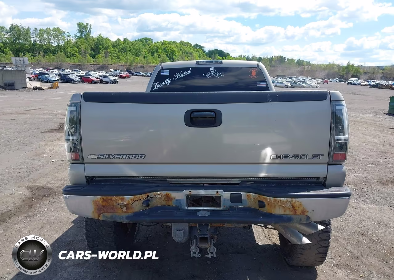 2003 Chevrolet Silverado 2500Hd Ls VIN:1GCHK23GX3F118494 - 16
