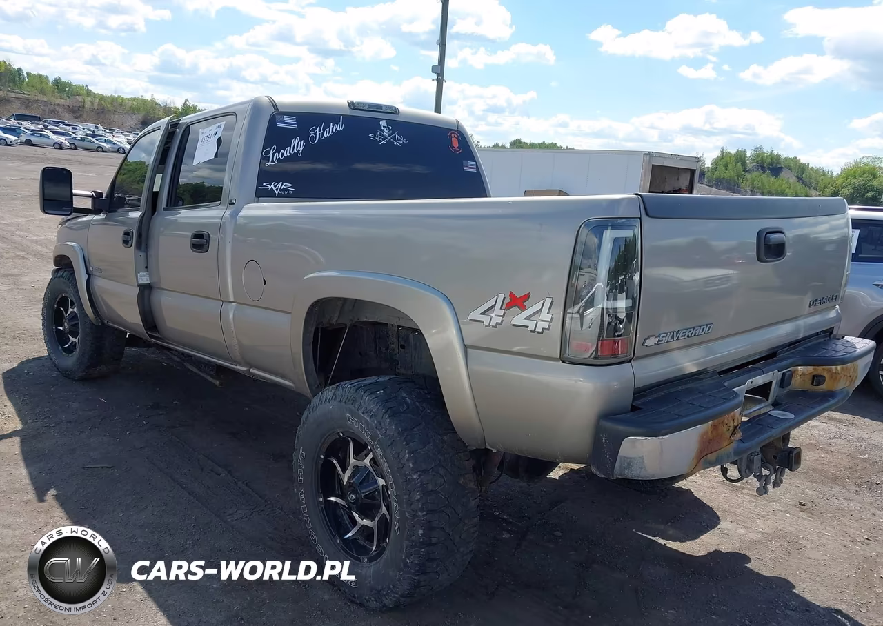 2003 Chevrolet Silverado 2500Hd Ls VIN:1GCHK23GX3F118494 - 3