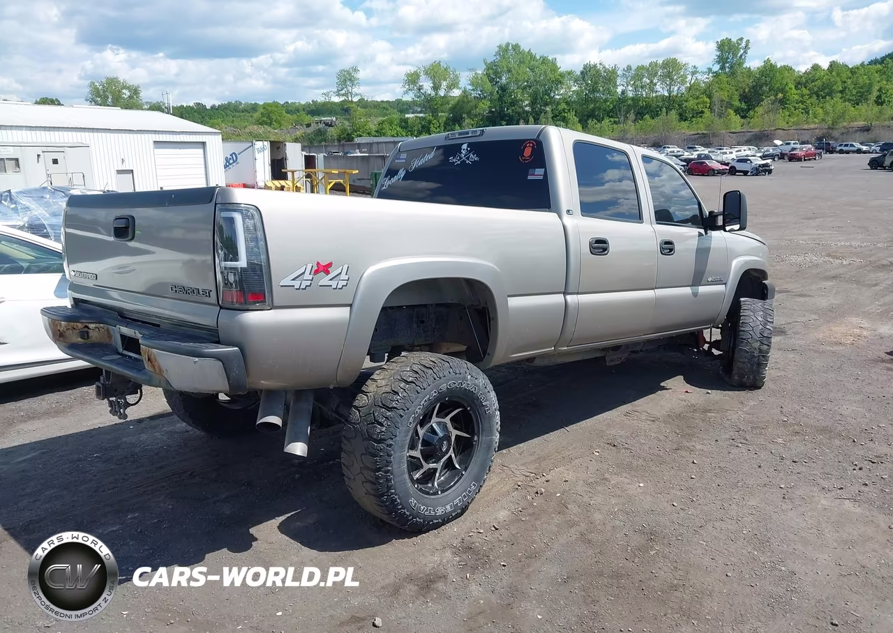 2003 Chevrolet Silverado 2500Hd Ls VIN:1GCHK23GX3F118494 - 4