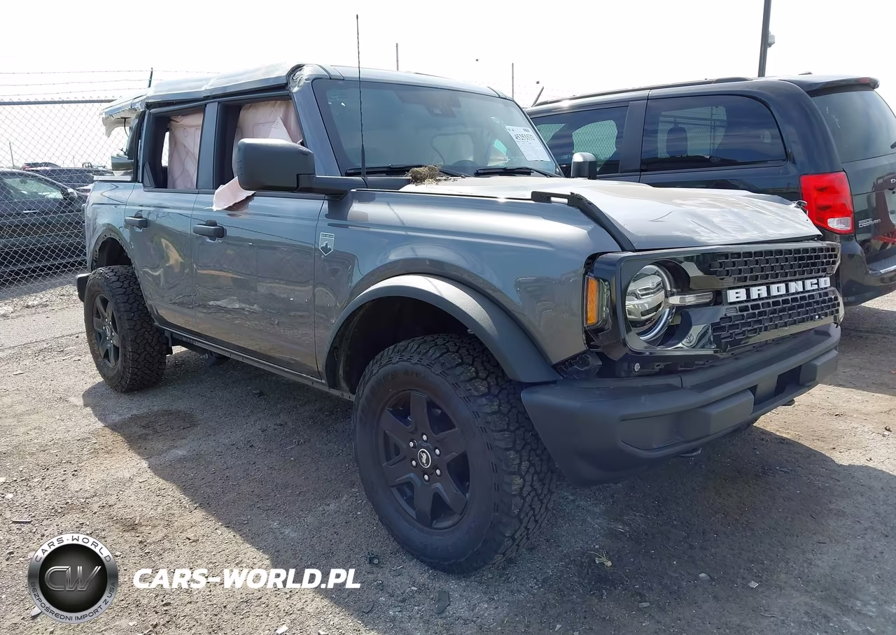 2025 Ford Bronco Big Bend – zdjęcie 1 z 18