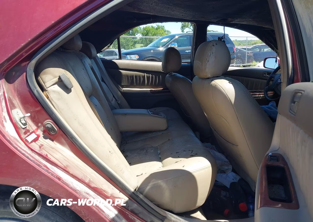 2002 Toyota Camry Xle VIN:4T1BE32K72U068586 - 8