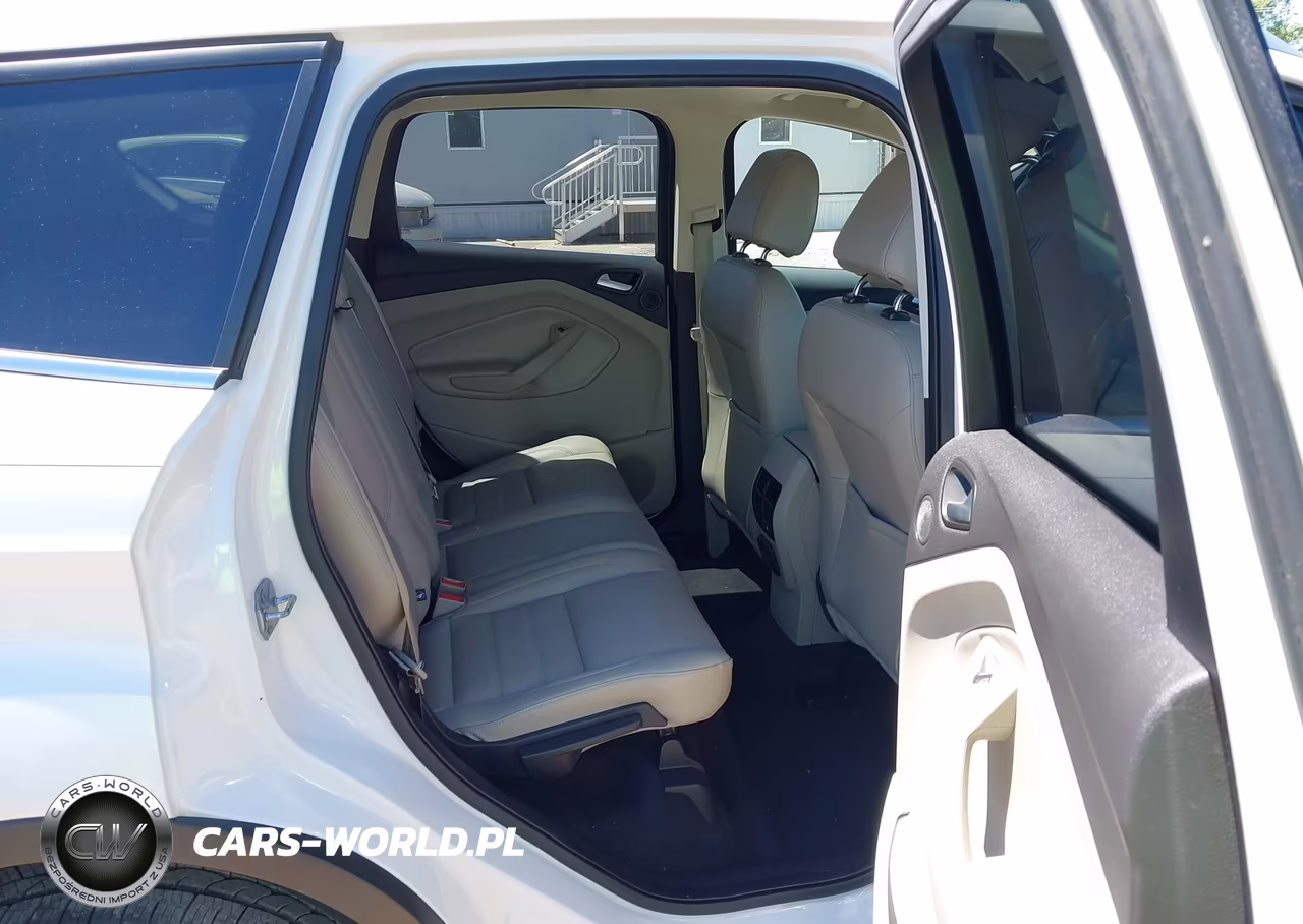 2017 Ford Escape Titanium VIN:1FMCU0JD7HUC47664 - 8