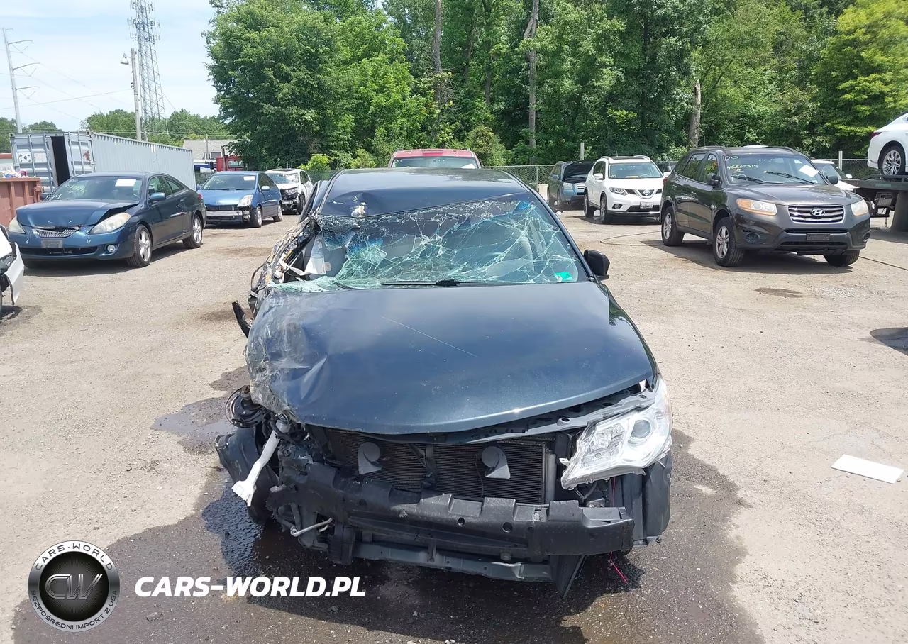 2013 Toyota Camry Le VIN:4T4BF1FK1DR330414 - 13