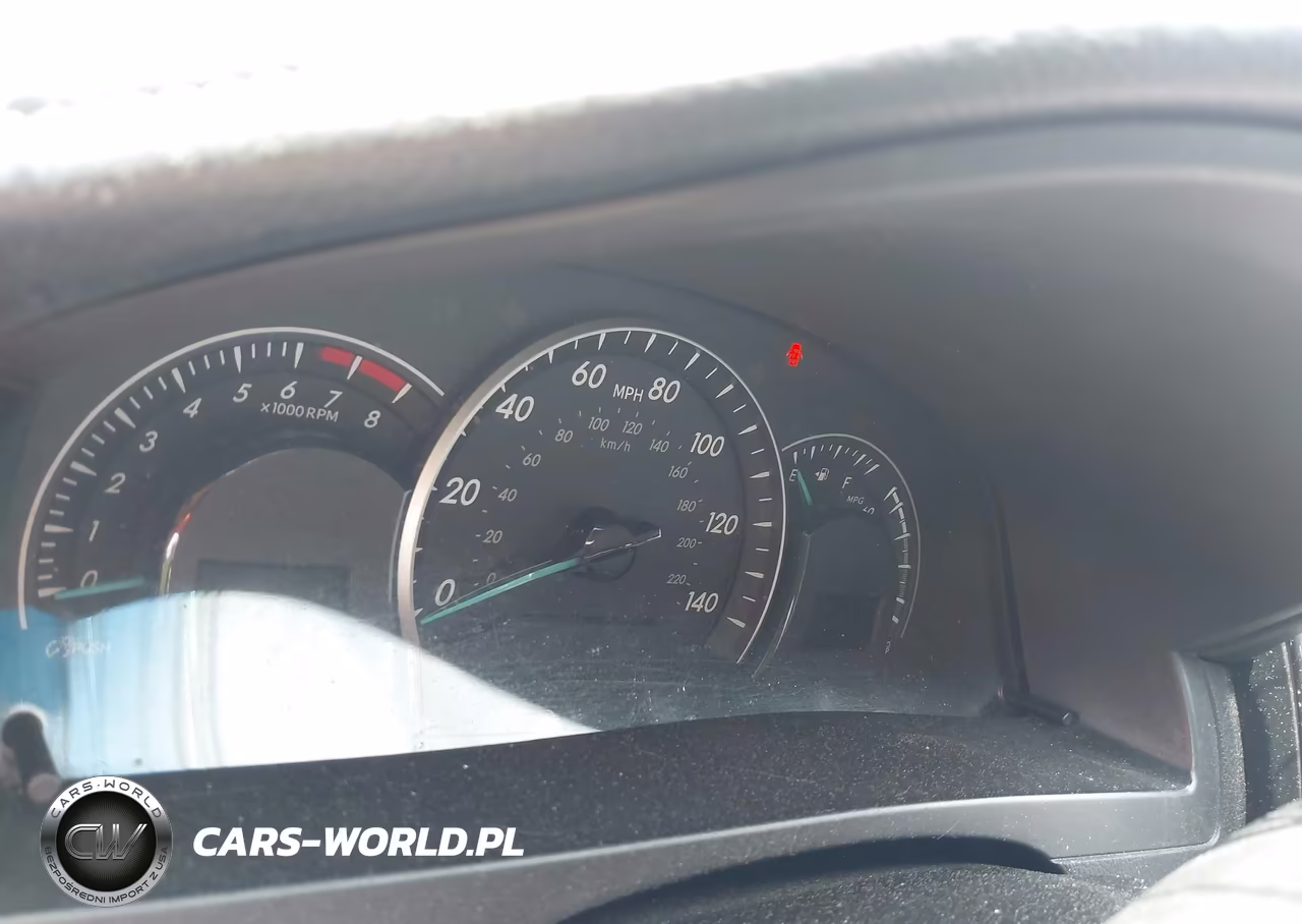 2013 Toyota Camry Le VIN:4T4BF1FK1DR330414 - 16