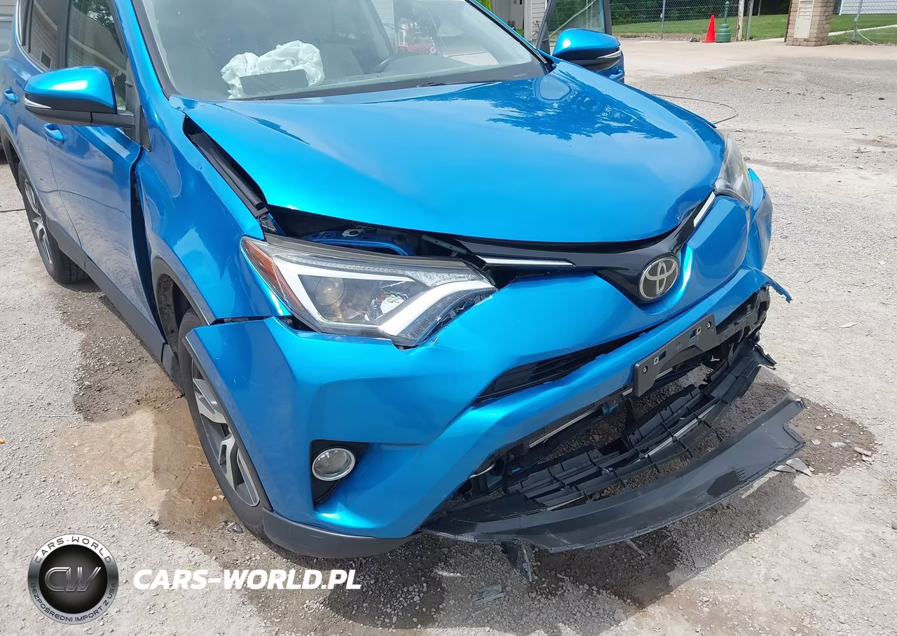 2017 Toyota Rav4 Xle VIN:JTMRFREV5HD199646 - 17