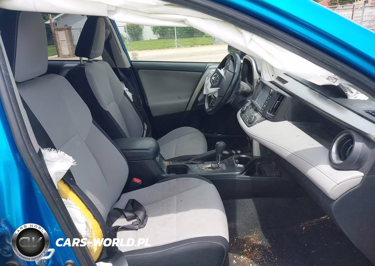 2017 Toyota Rav4 Xle VIN:JTMRFREV5HD199646 - 5