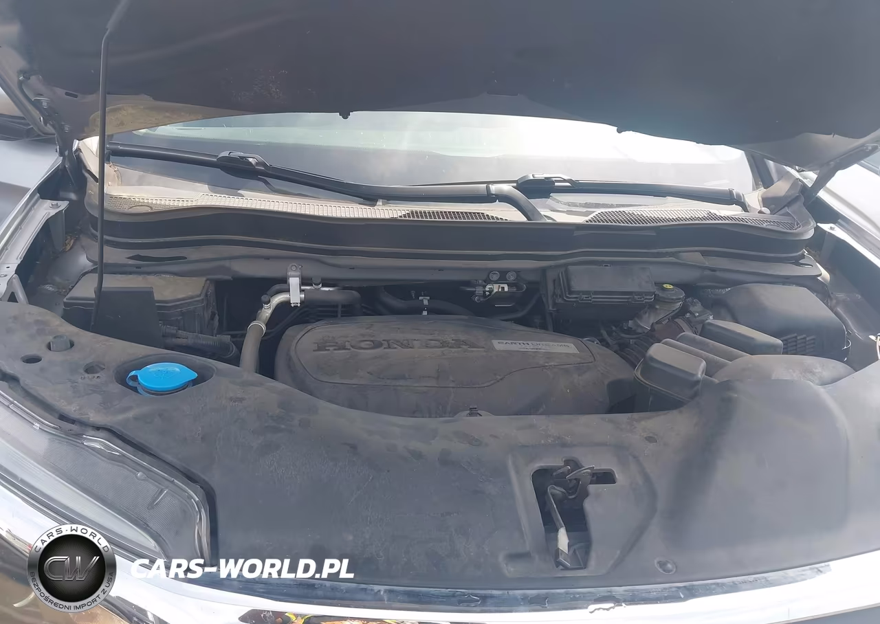 2019 Honda Ridgeline Sport VIN:5FPYK3F1XKB047966 - 9