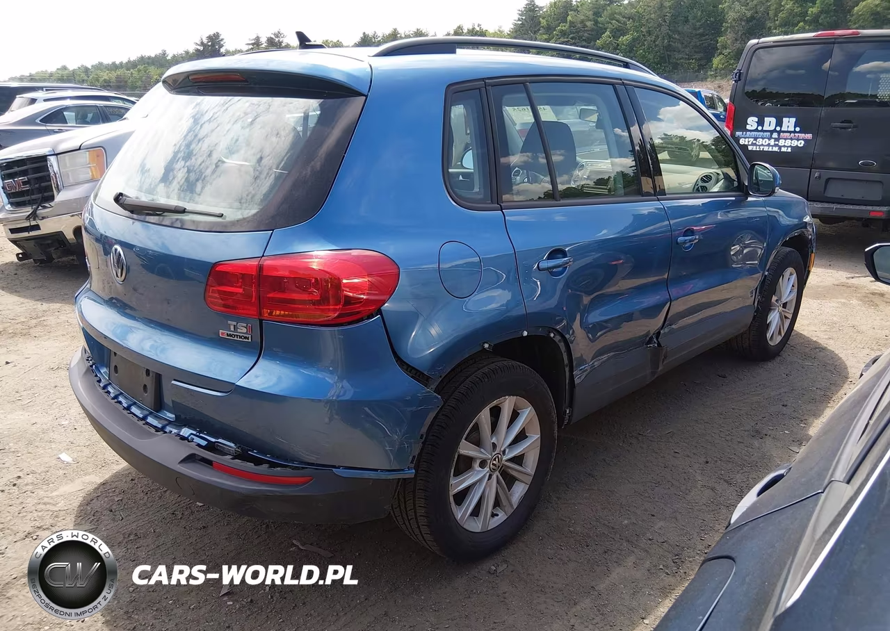 2017 Volkswagen Tiguan 2.0T-2.0T S VIN:WVGBV7AX4HK053679 - 4